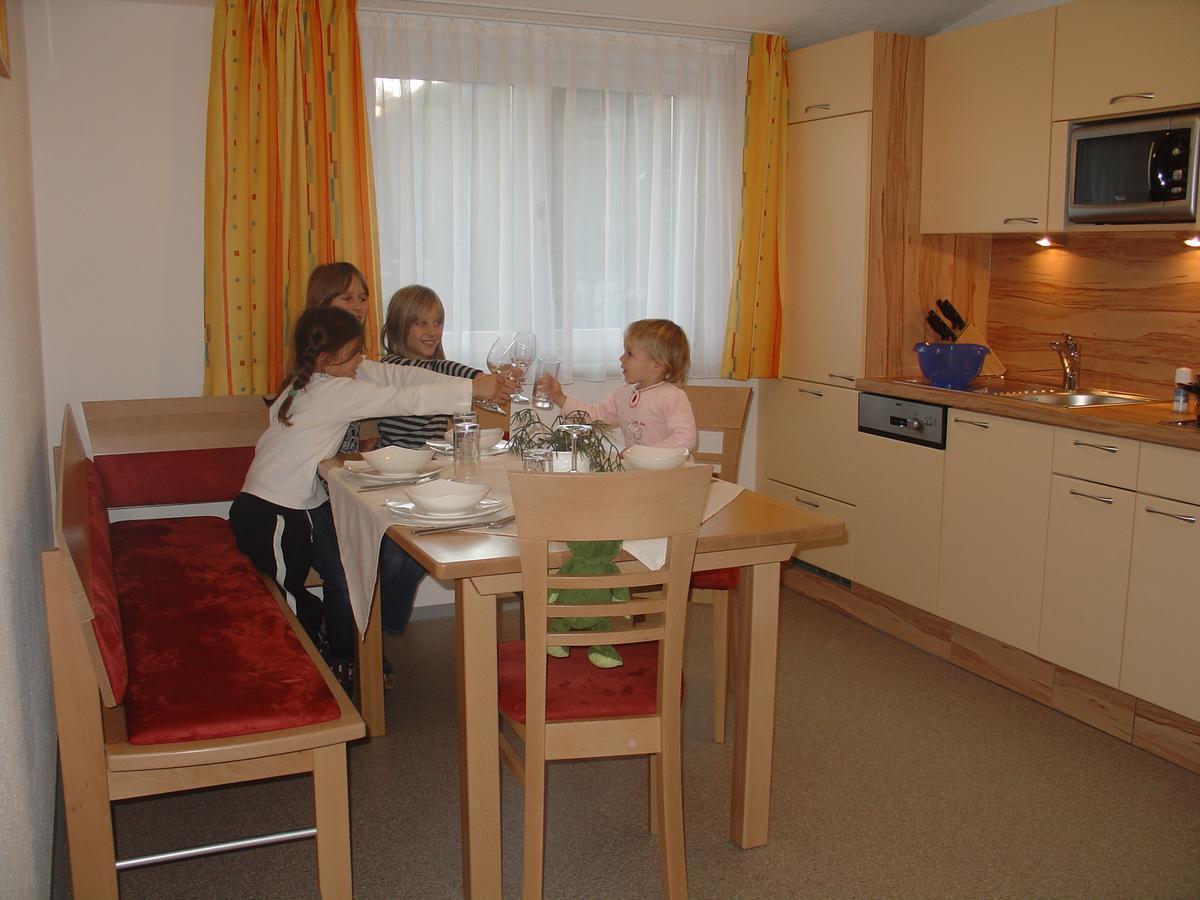 Bed and Breakfast Pension Waldesruh Тарренц Екстер'єр фото